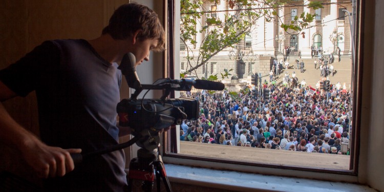 Crowds at SLAM